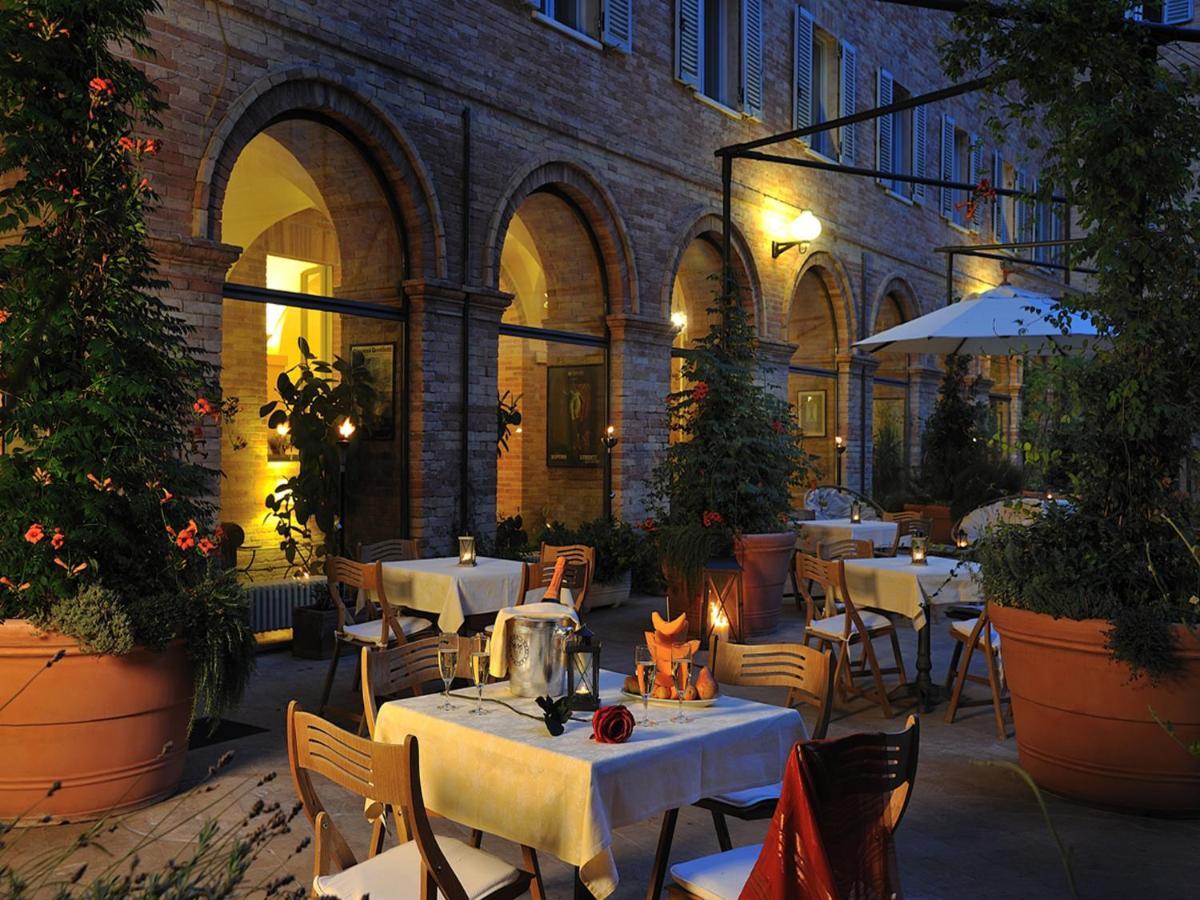 Albergo San Domenico Urbino Zewnętrze zdjęcie
